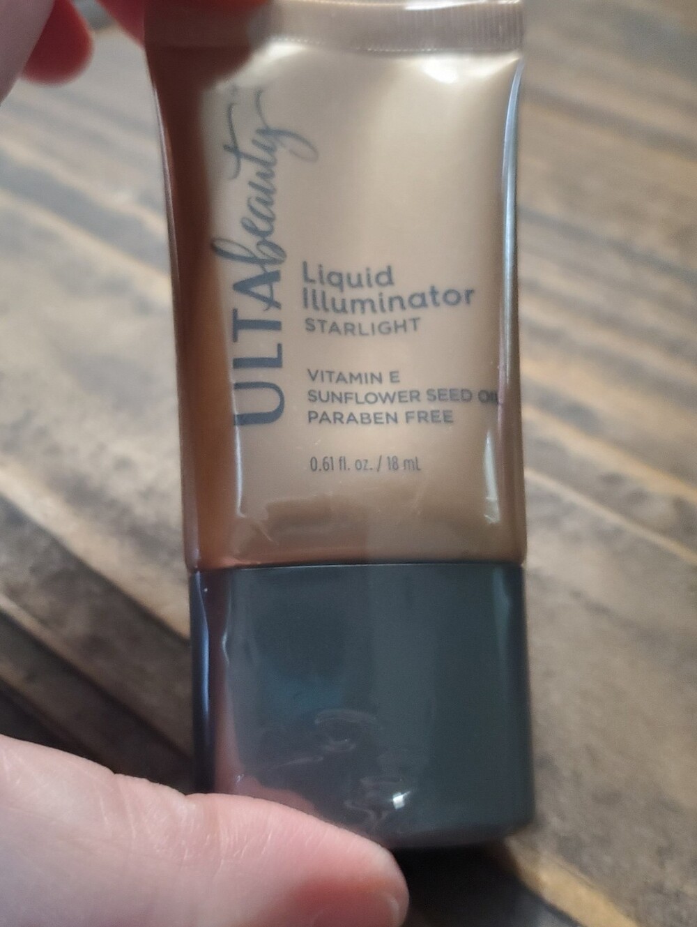 Sealed Ulta Beauty liquid illuminator Starlight